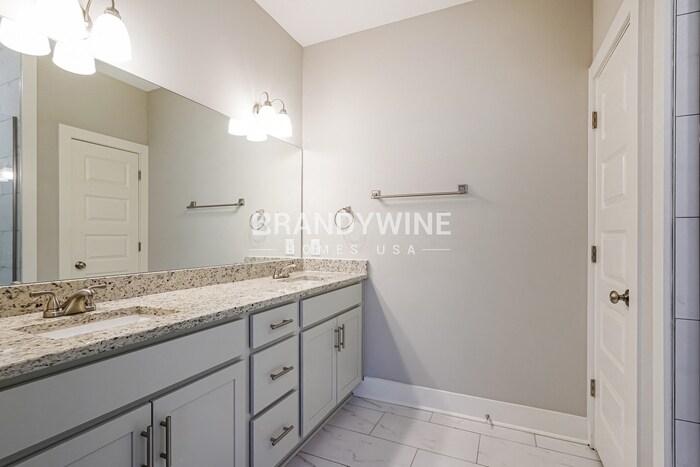 Building Photo - 563 Tulip Grove Rd