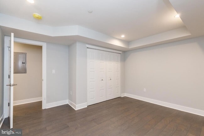 Building Photo - 1405 Frankford Ave