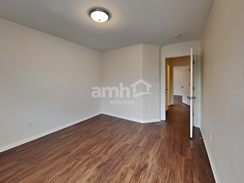 Building Photo - 22514 Spring Crossing Dr