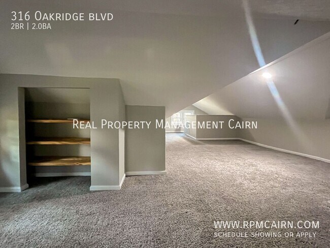 Building Photo - 316 Oakridge Blvd