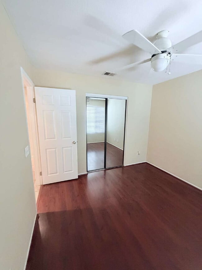 Building Photo - 3-Bedroom Home, Large backyard Move-in by Aug 1st for $500 Move-in Discount!