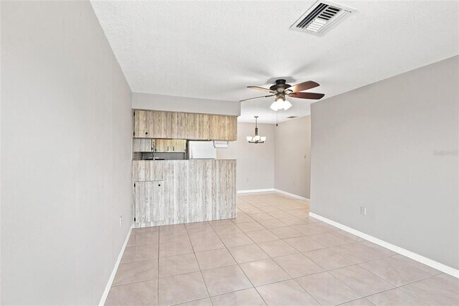 Building Photo - 4344 Tahitian Gardens Cir