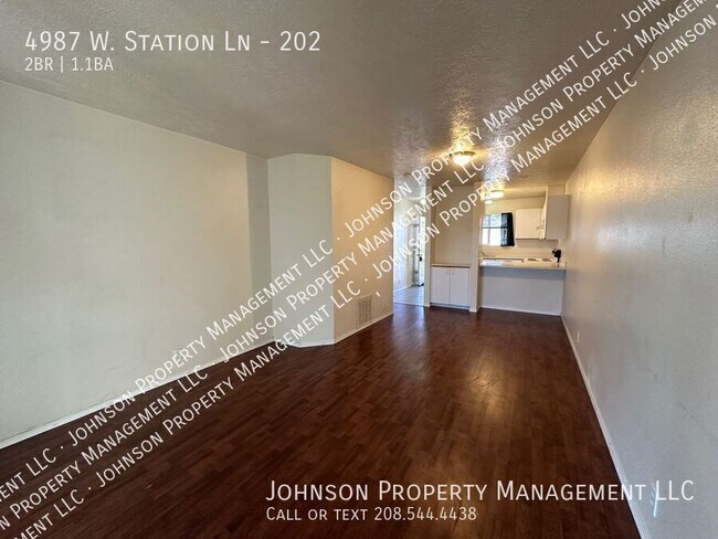 Building Photo - 4987 W Station Ln