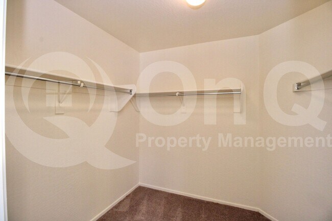 Building Photo - 25663 W Shooting Star Ln