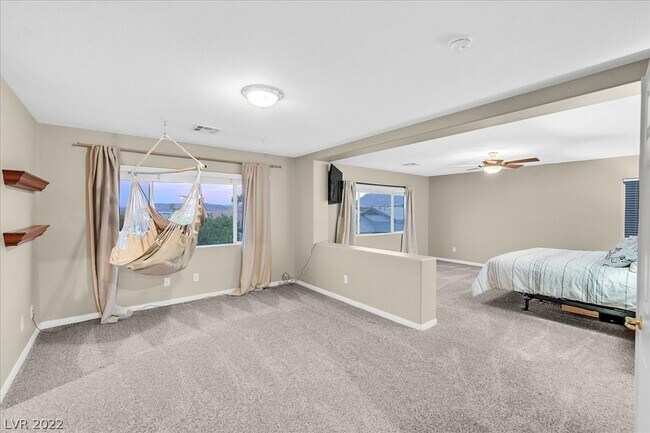 Building Photo - **COMING SOON** UPGRADED 5BD/3.5BA SUMMERLIN HOME W/ POOL!