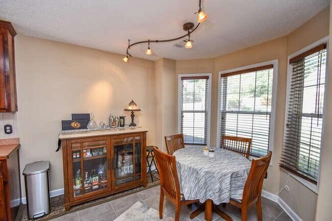 Building Photo - 886 Jefferson Walk Cir