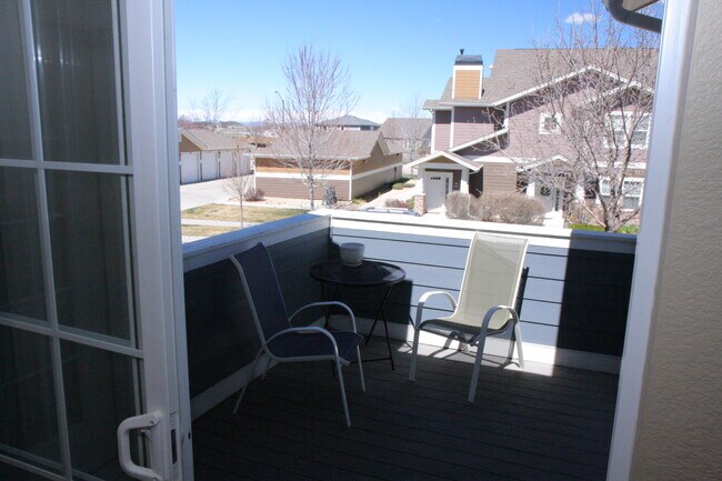 Building Photo - 2421 Owens Ave