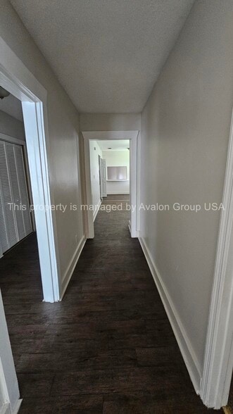 Building Photo - 2701 Lowell Ave