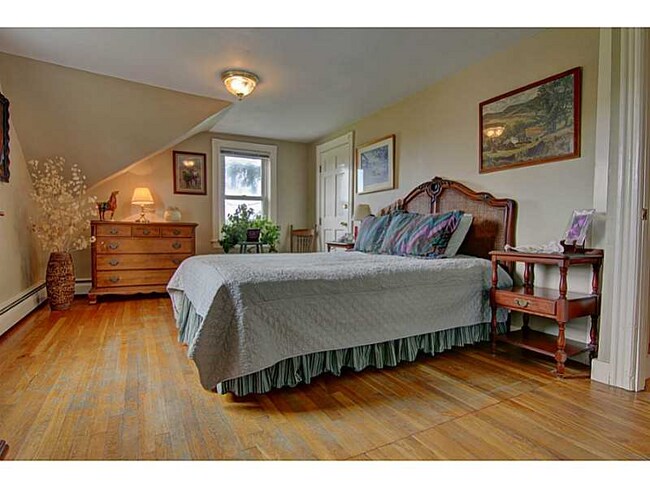 Building Photo - 43 Serpentine Rd