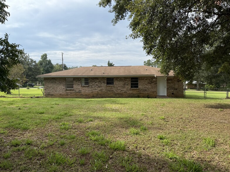 Building Photo - 304 Morningview Rd