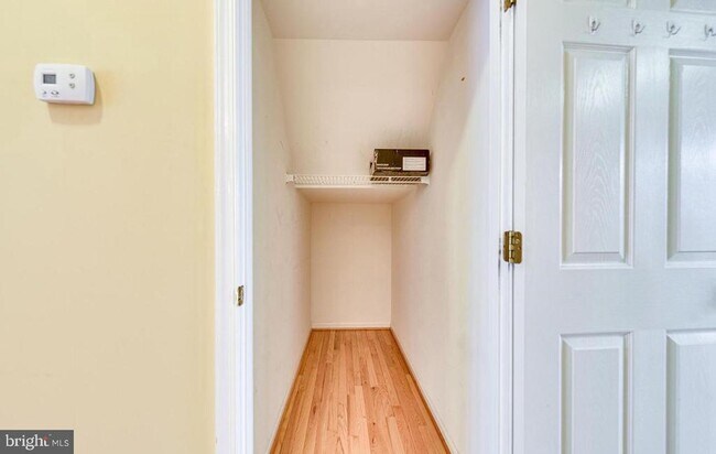 Building Photo - 11485 Carriage Gate Ct