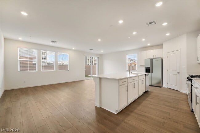 Building Photo - 3951 Riley Rose Ave