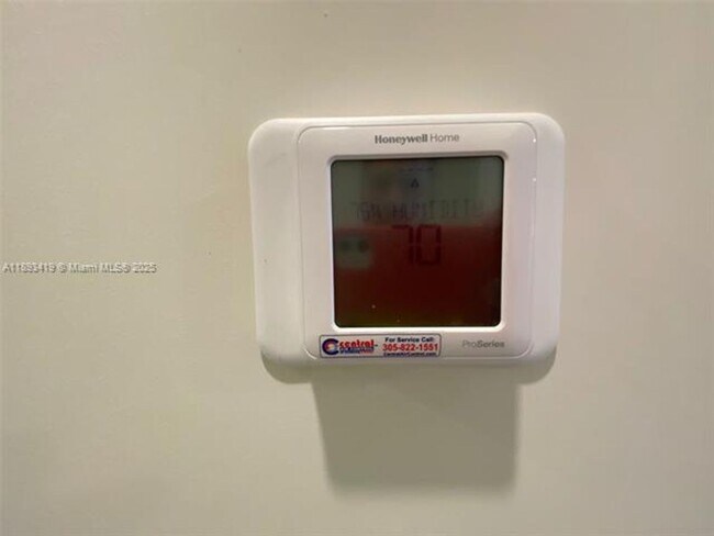 Building Photo - 10250 NW 66th St