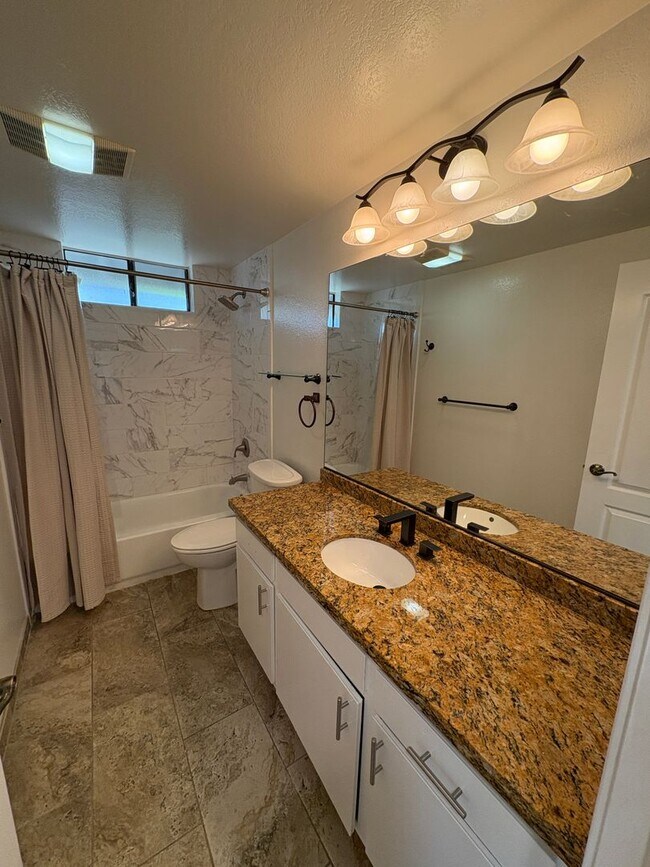 Building Photo - 1105 Del Nido Ct