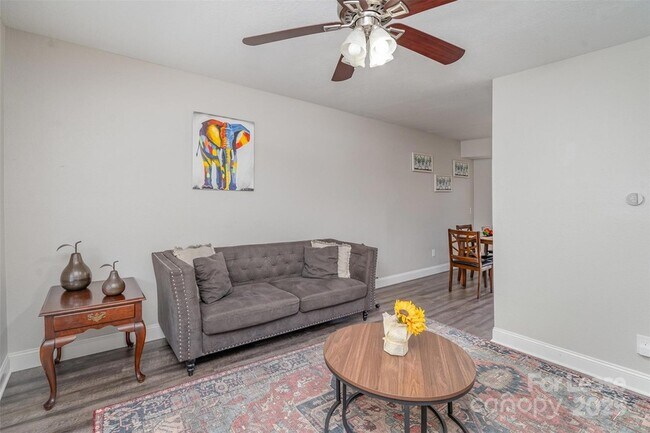 Building Photo - 1520 Seigle Ave