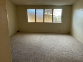 Building Photo - 99-580 Honohina St