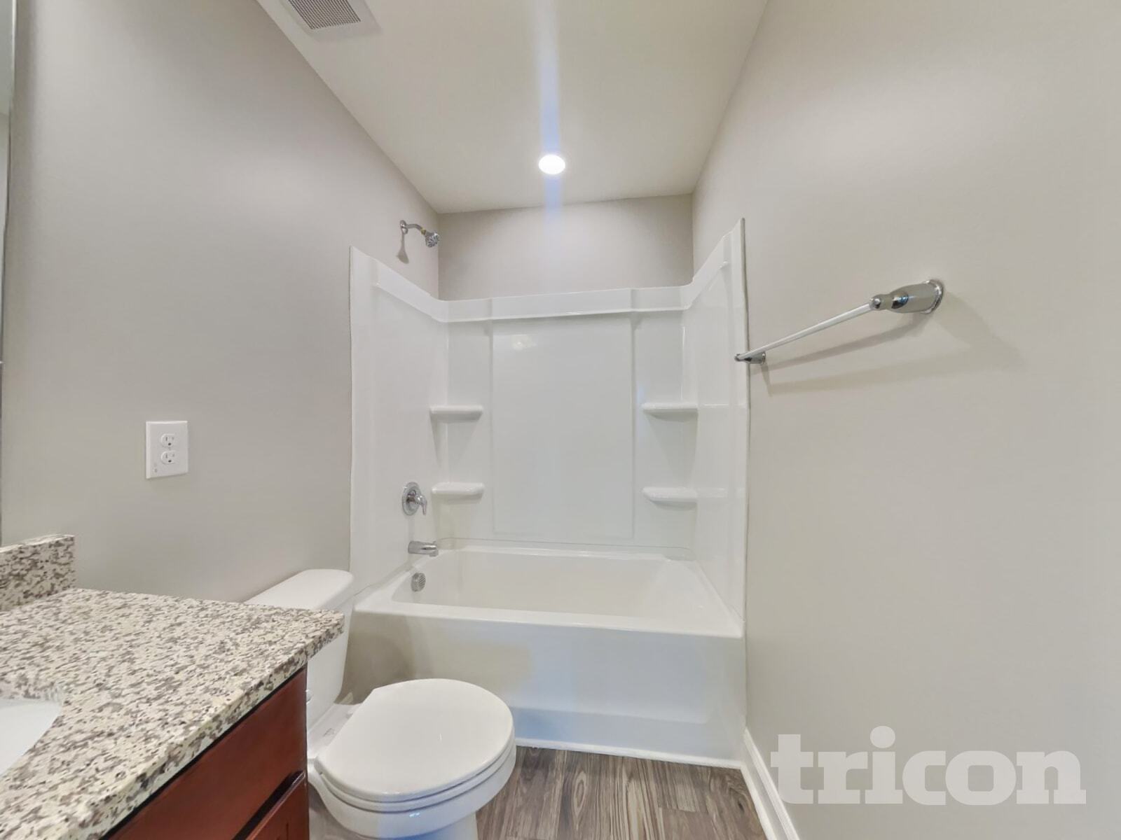 Building Photo - 225 Highview Dr