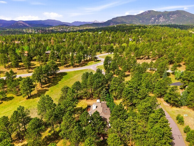 Building Photo - 29596 Targhee Ln
