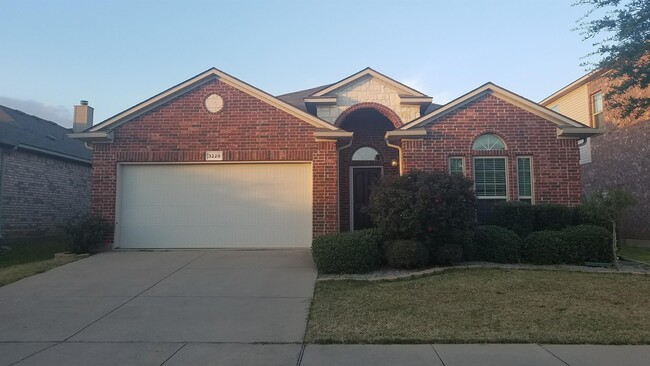 Primary Photo - 3220 Hornbeam St