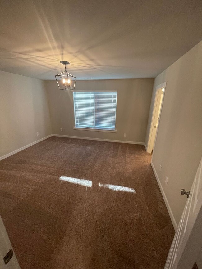 Building Photo - Home for Rent in Weaver, AL!!!  View with 48 Hours Notice!