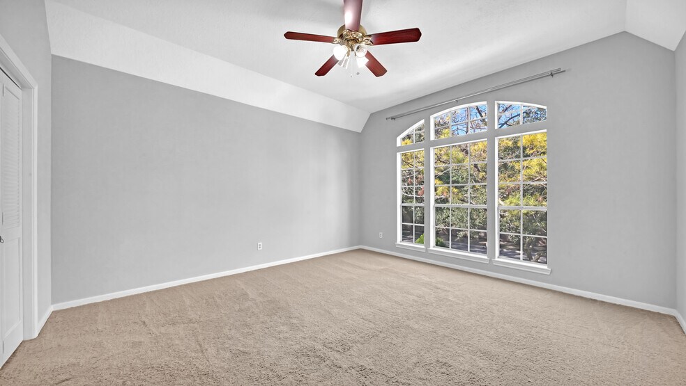 Building Photo - 4622 Grand Cayman Dr