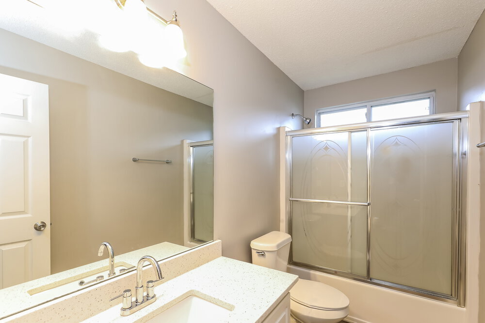 Building Photo - 348 Coral Cir