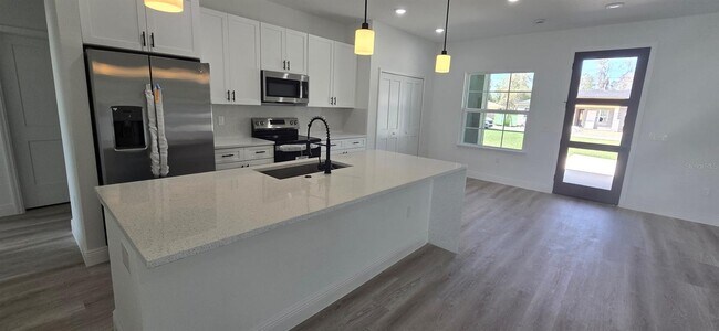 Building Photo - 4464 SW 132nd St