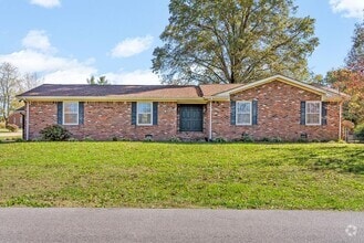 Building Photo - 329 Donna Dr