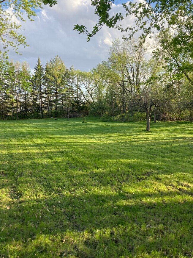 Building Photo - 1525 Gorton Ave NW