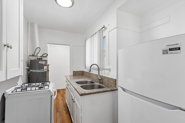 Floorplan - 4214-4240 S. Hoover St.