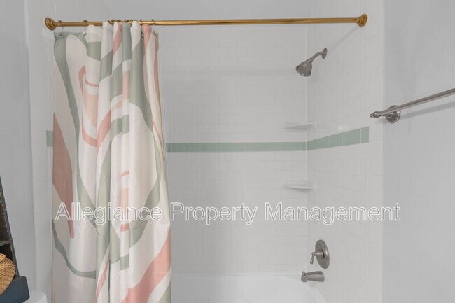 Building Photo - 6011 Curtier Dr