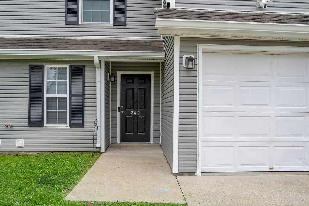Building Photo - 242 Elkhorn Meadows Dr