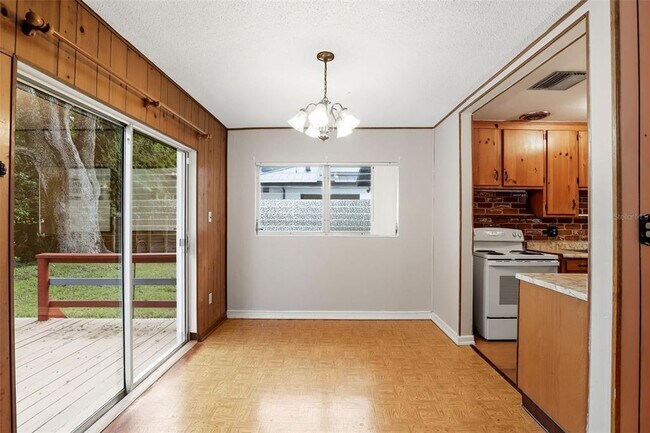 Building Photo - 1622 Arbor Park Dr