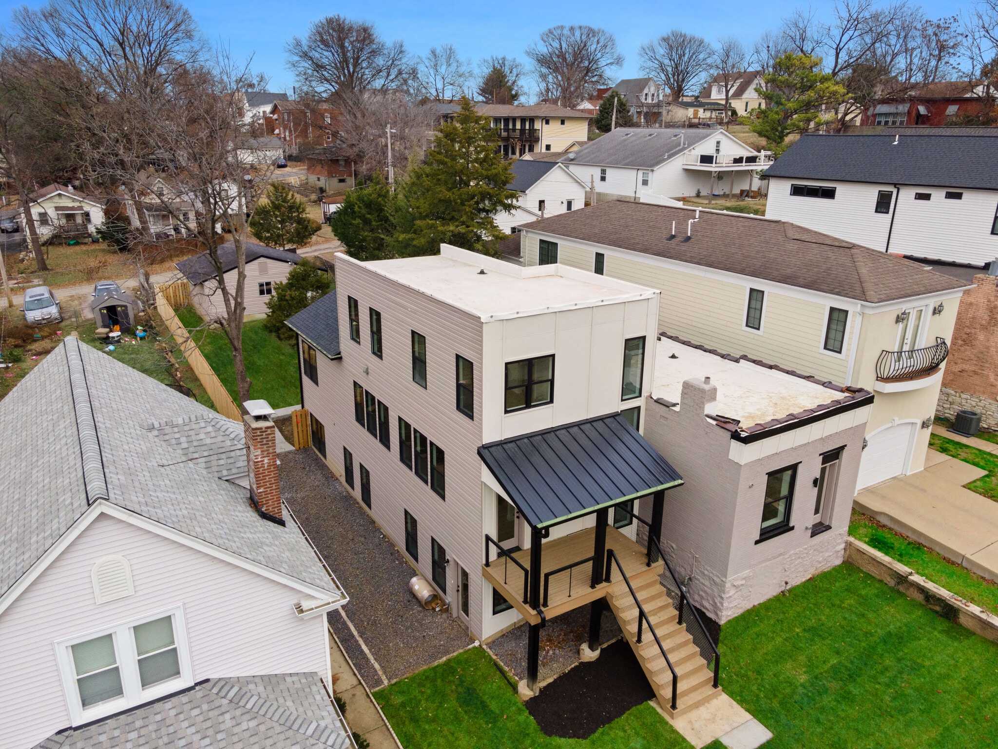 Building Photo - 6515 Nashville Ave