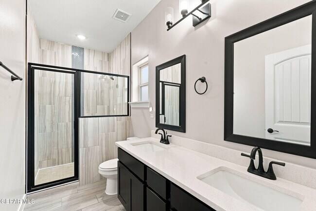 Building Photo - 14929 Tierra Fortaleza Ave