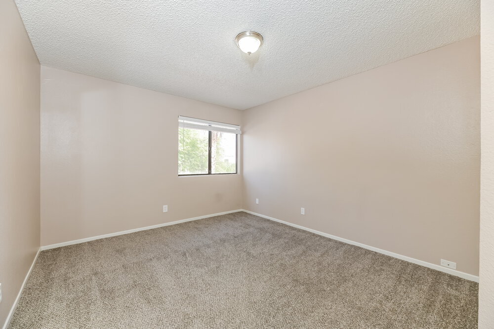 Building Photo - 379 Legacy Dr