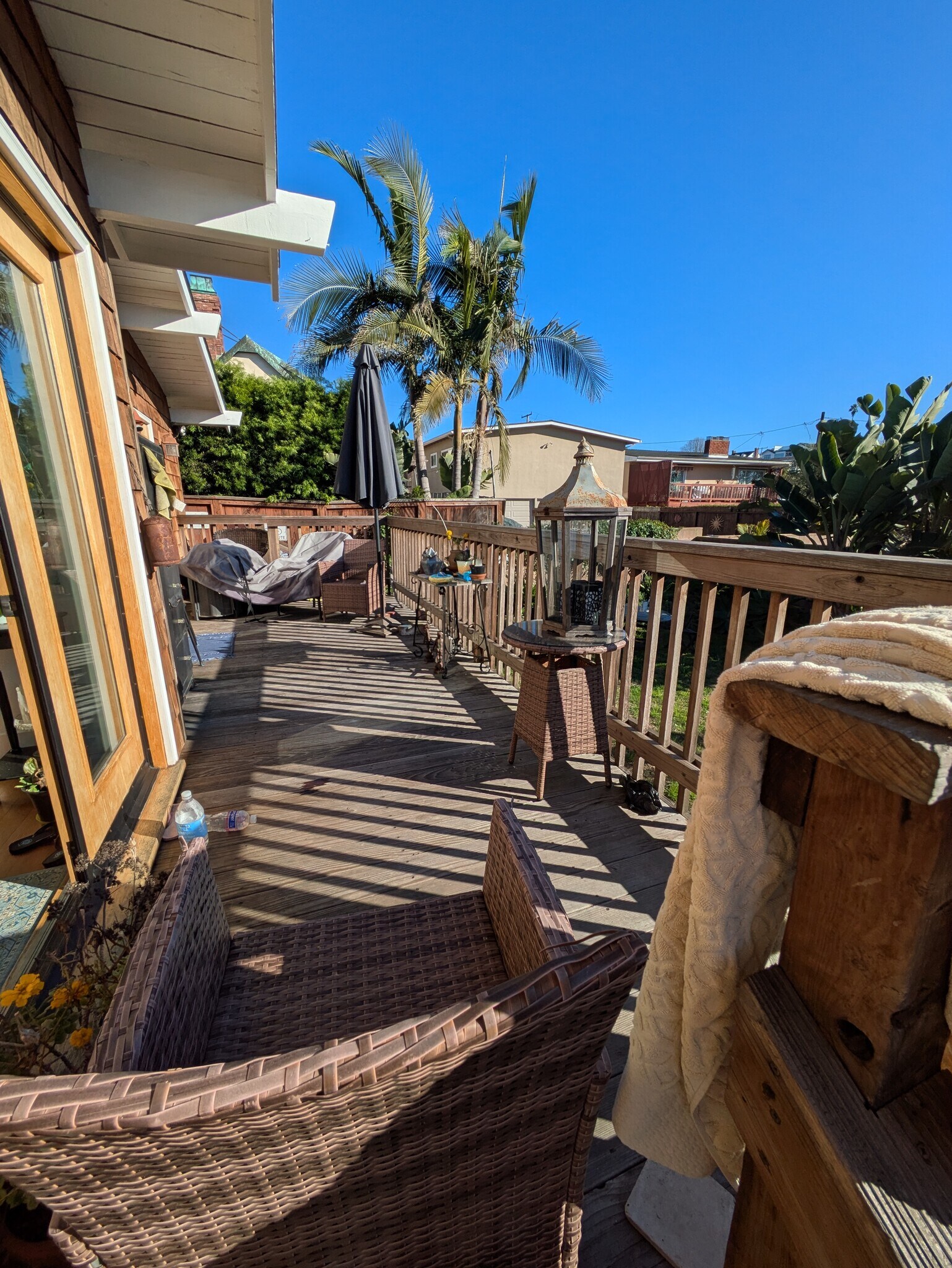 Building Photo - 522 E Maple Ave