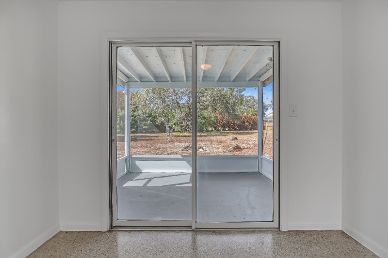 Building Photo - 4430 Barnsdale Dr