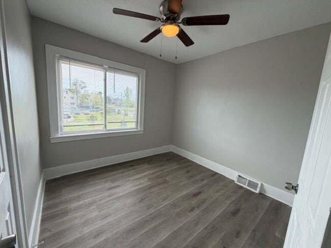 Building Photo - 8215/8217 Badger1 LLC