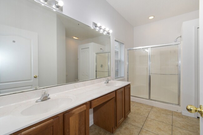 Building Photo - 4306 Hidden Meadow Dr