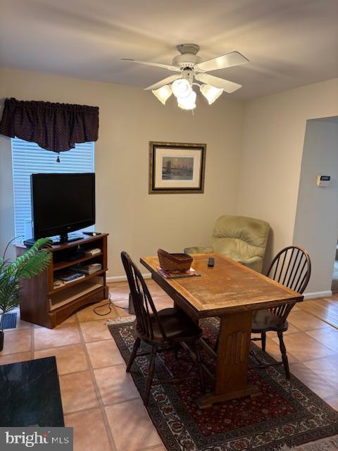 Building Photo - 15640 Montview Dr