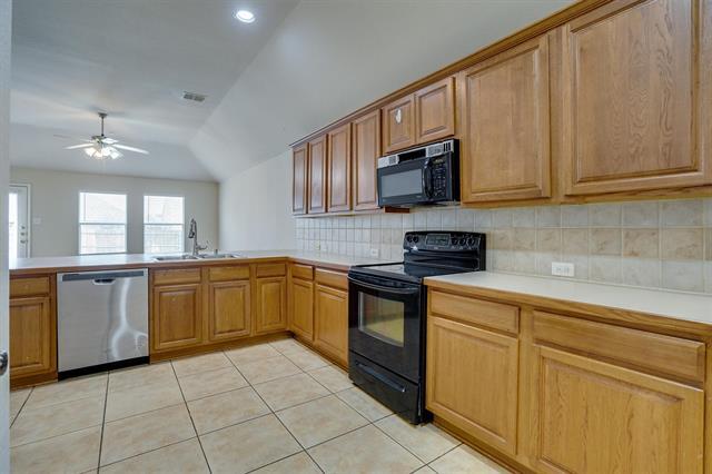 Building Photo - 5137 Bayridge Ct