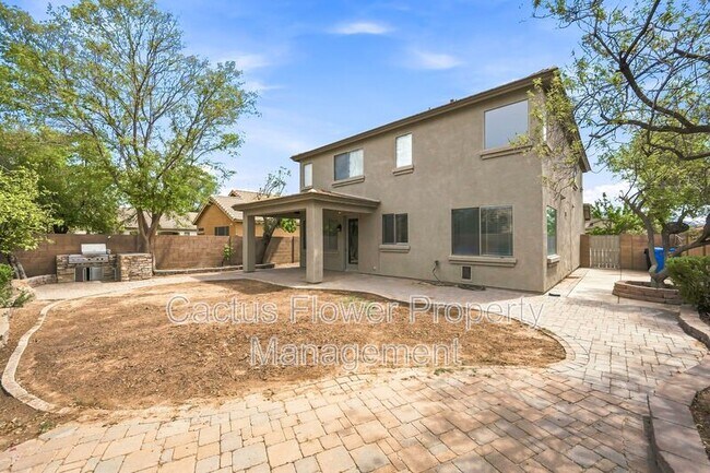 Building Photo - 3628 E Janelle Way