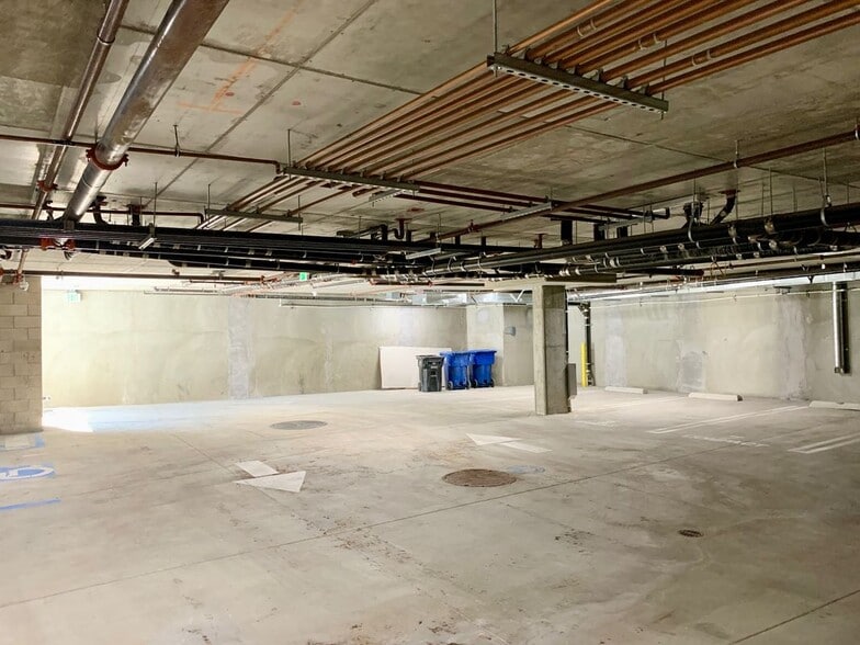 Building Photo - 11753 Iowa Ave