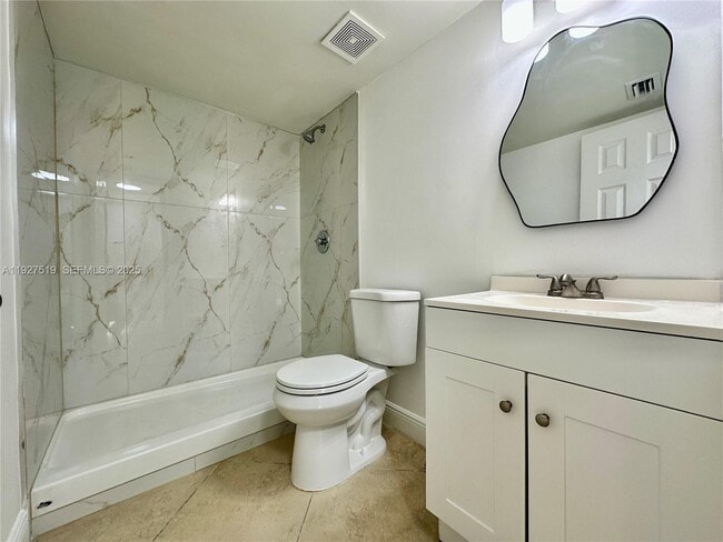 Building Photo - 3470 Foxcroft Rd