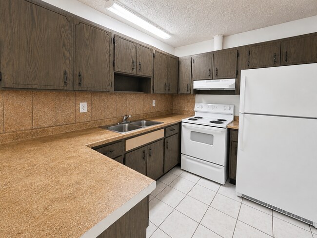 Building Photo - 500 NW 35th St
