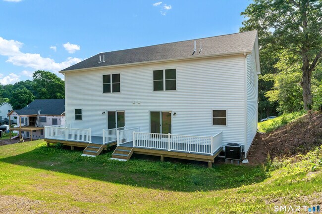 Building Photo - 29 Greeley Ln