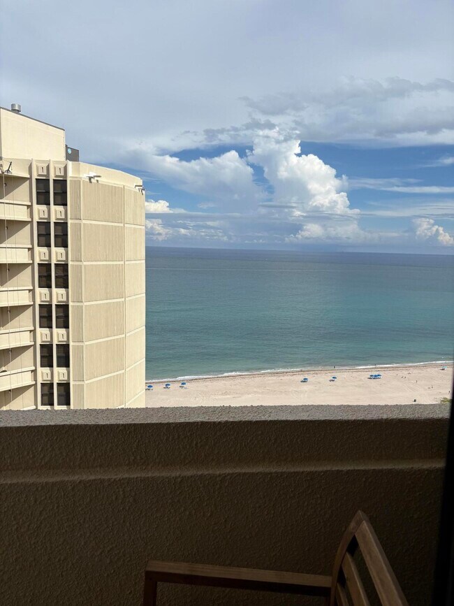 Building Photo - 2800 N Ocean Dr