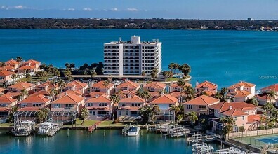 Building Photo - 240 Sand Key Estates Dr