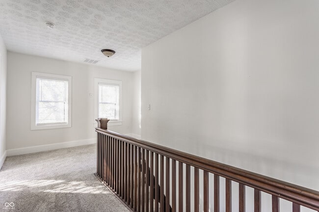 Building Photo - 1235 Tecumseh St